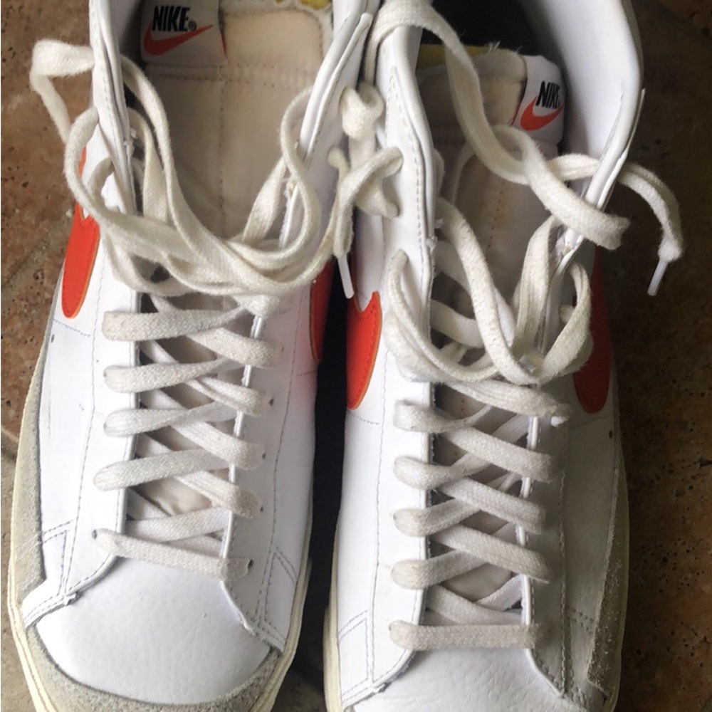 Nike Blazer 77’ size 12